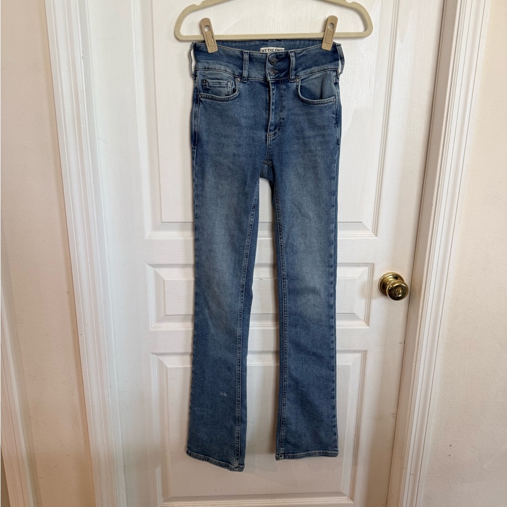 Free People “we the people” High waisted slim boot stretch denim - size 26